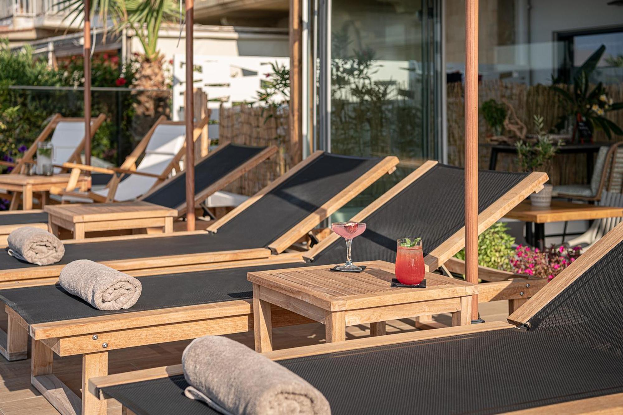 Calla Luxury Seafront Suites Rethimno Eksteriør billede