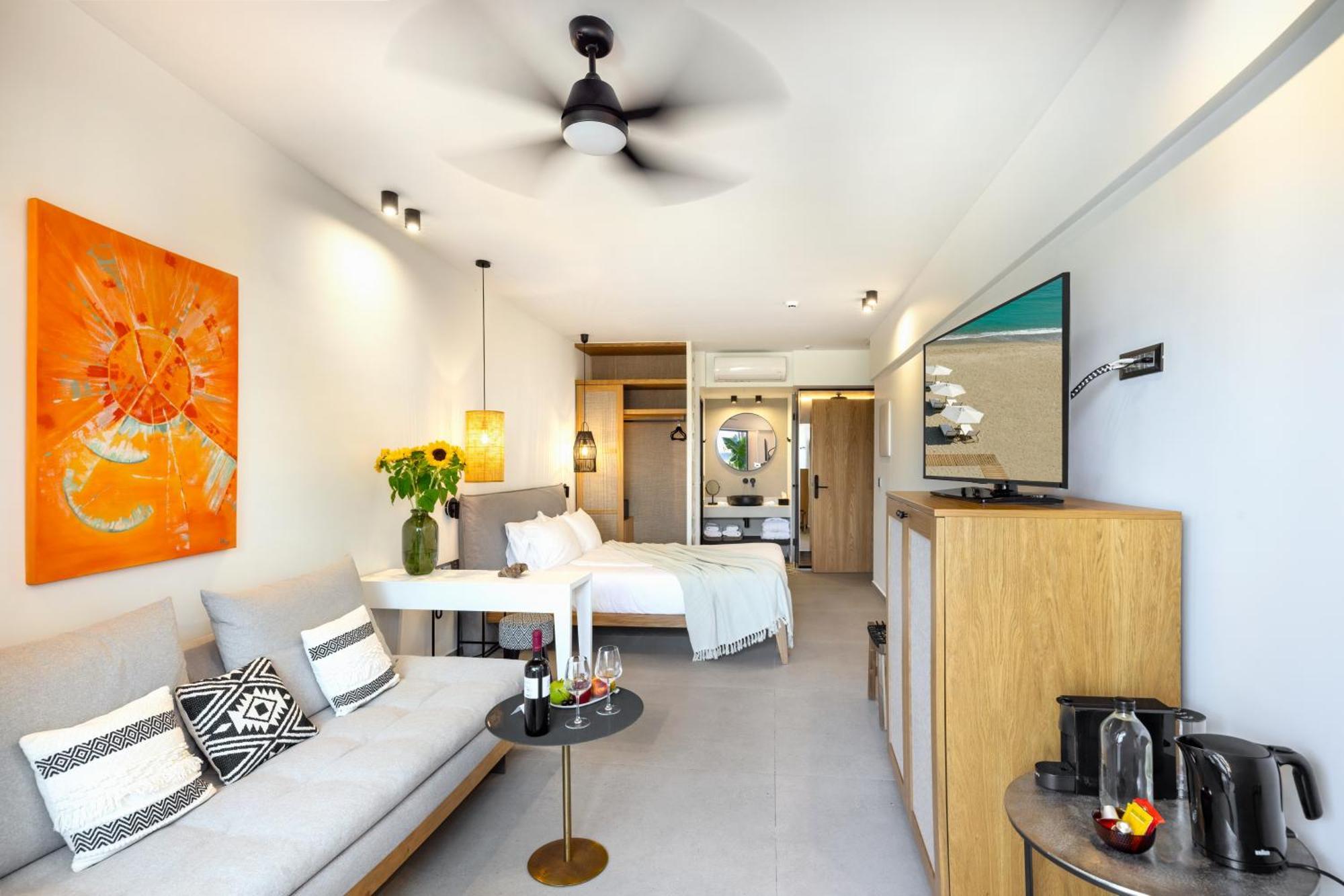 Calla Luxury Seafront Suites Rethimno Eksteriør billede