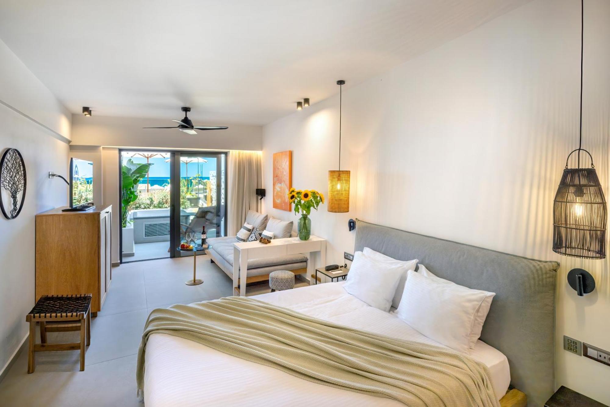 Calla Luxury Seafront Suites Rethimno Eksteriør billede